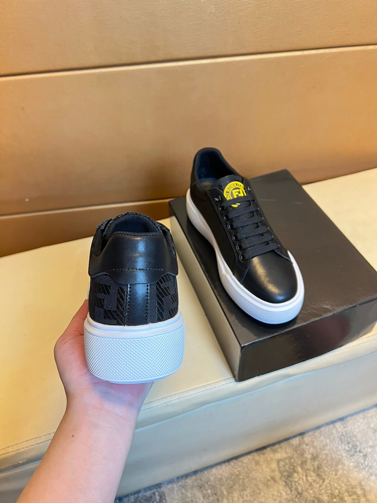 FENDI sneakers 176