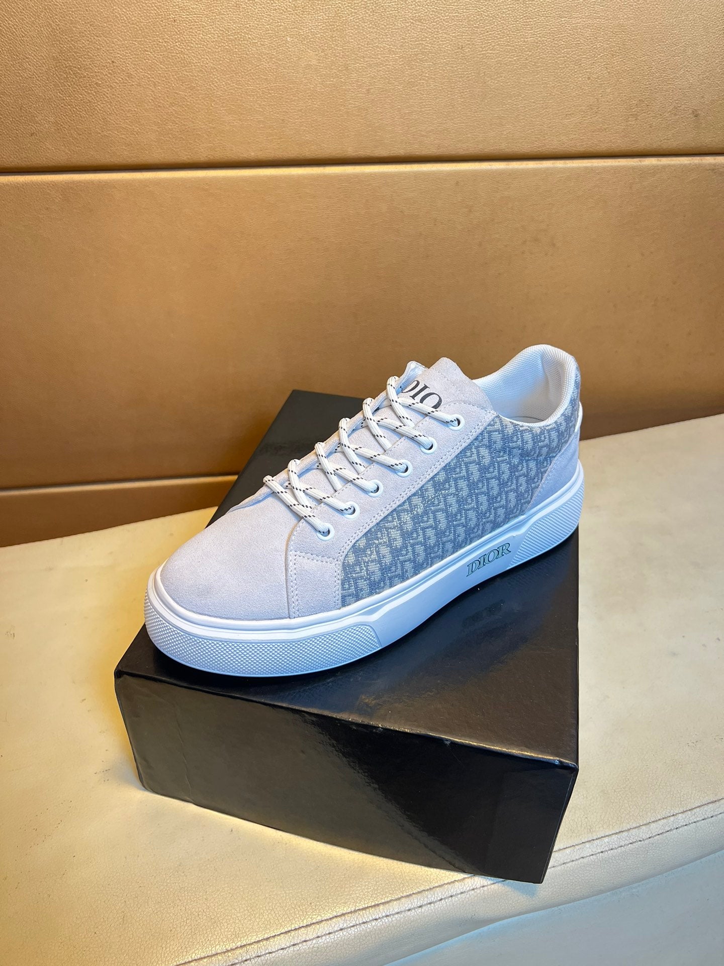 FENDI sneakers 177