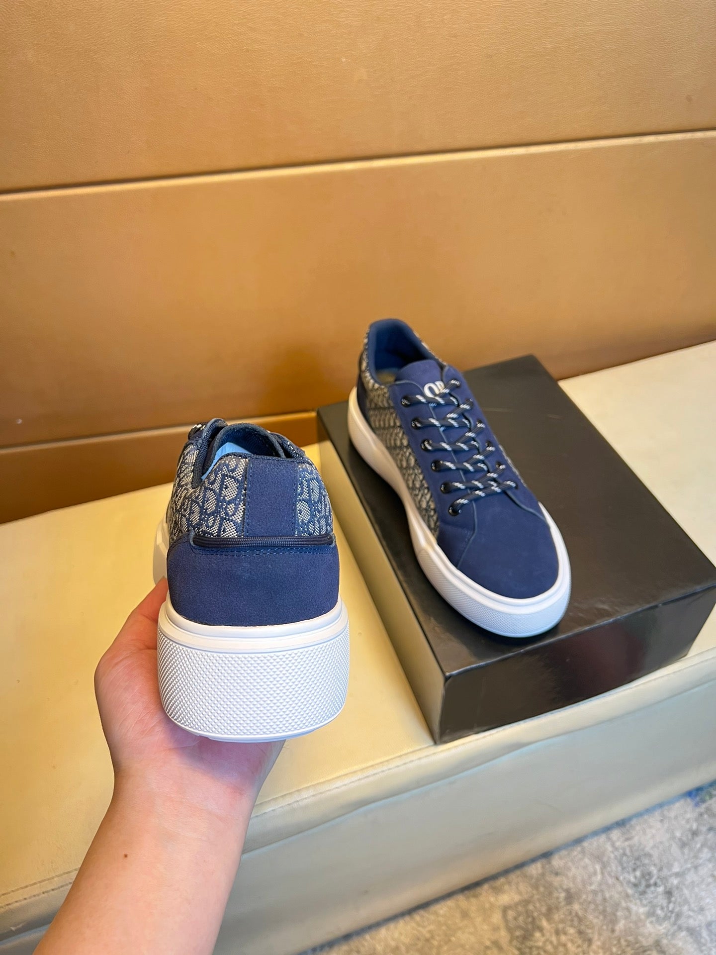 FENDI sneakers 178