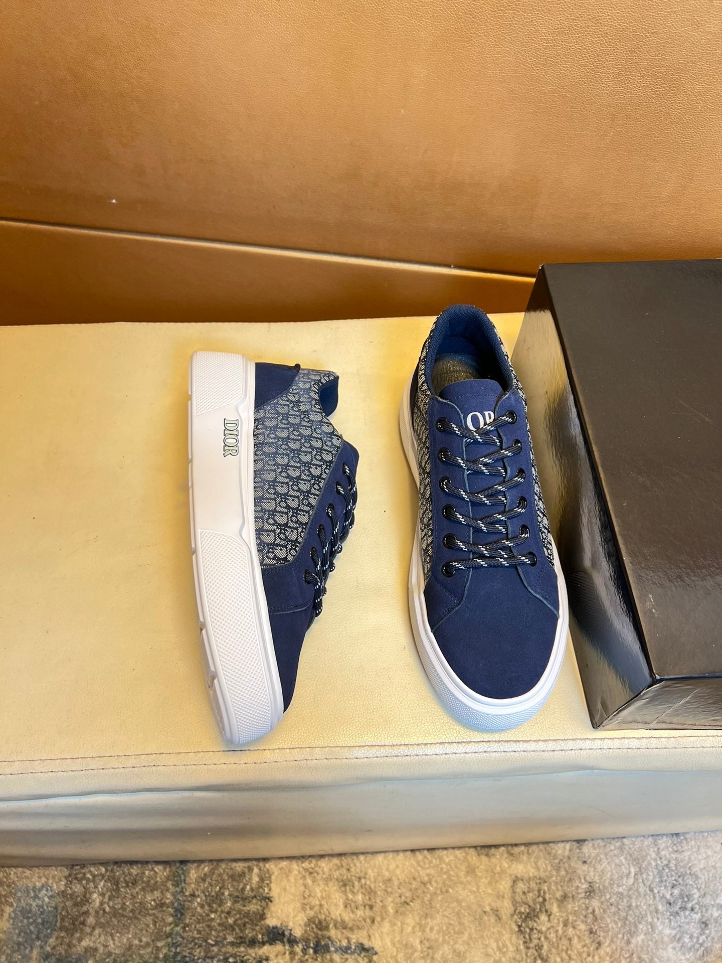FENDI sneakers 178