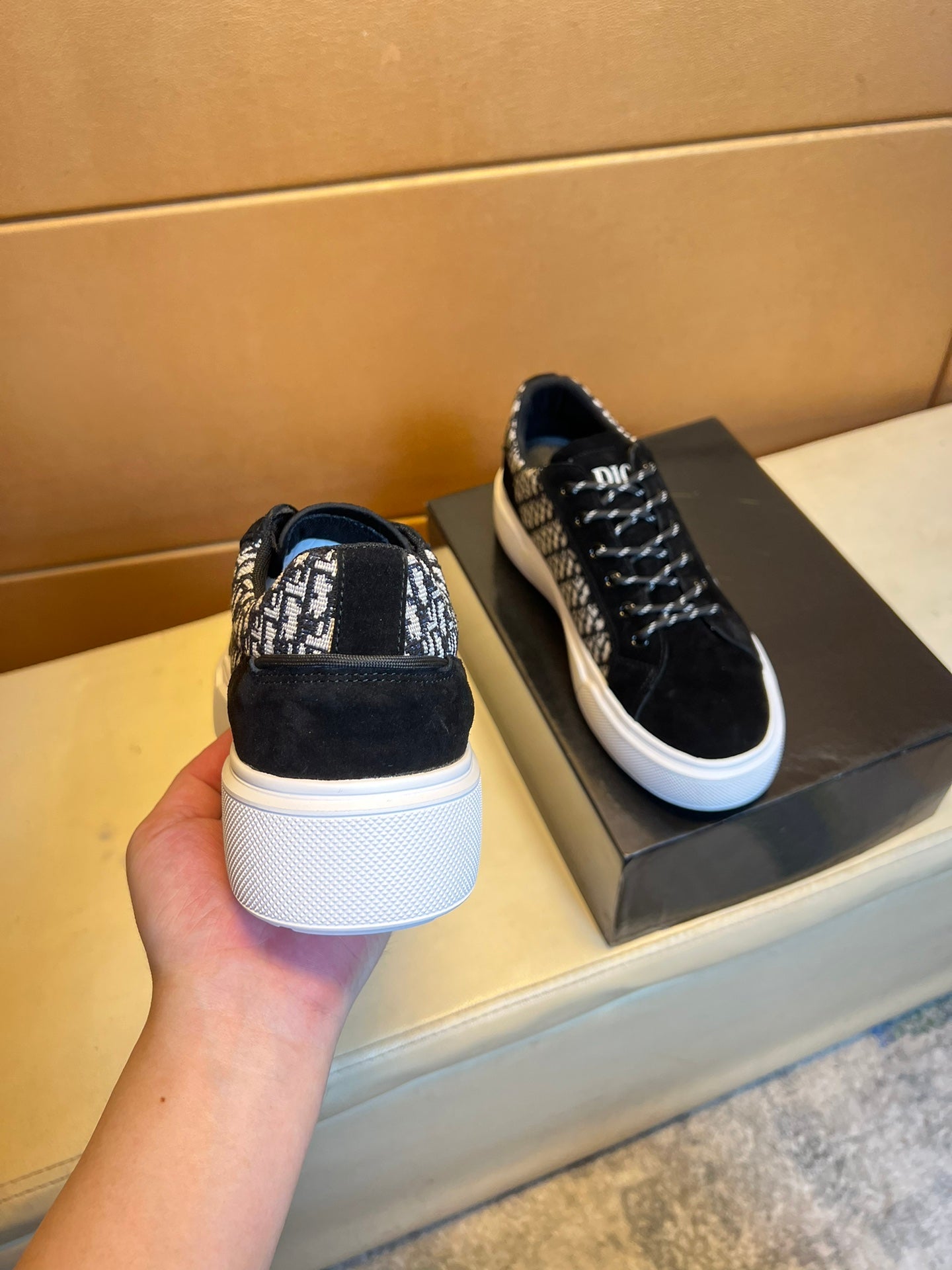 FENDI sneakers 179
