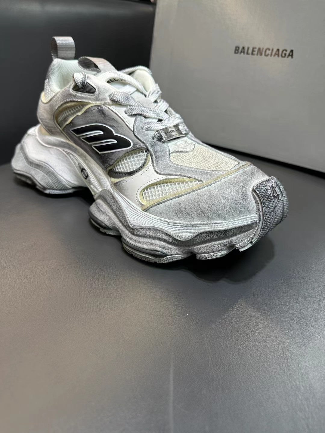 Balenciaga sneakers 163