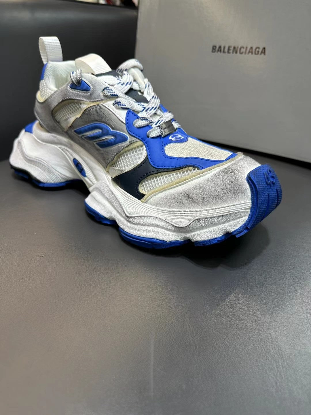 Balenciaga sneakers 164