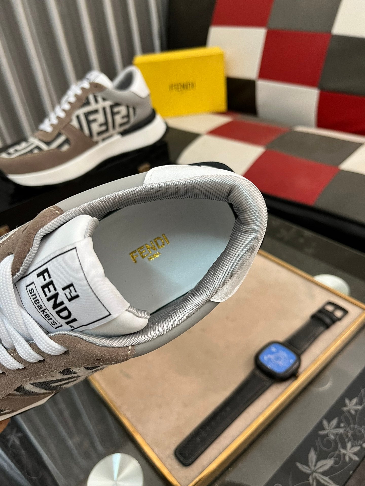 FENDI sneakers 182