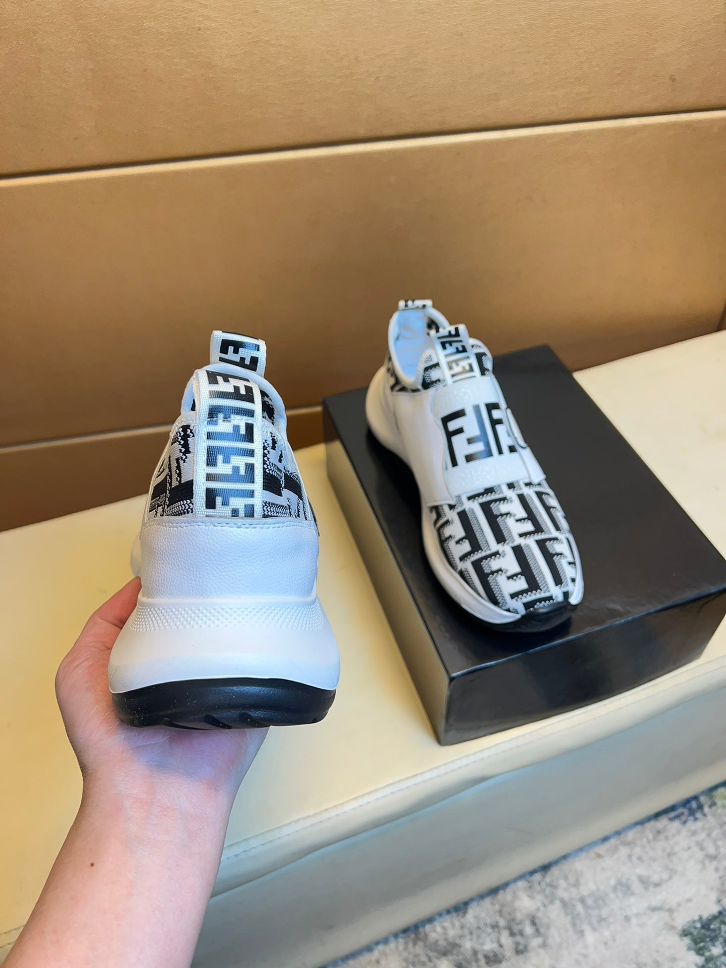 FENDI sneakers 184