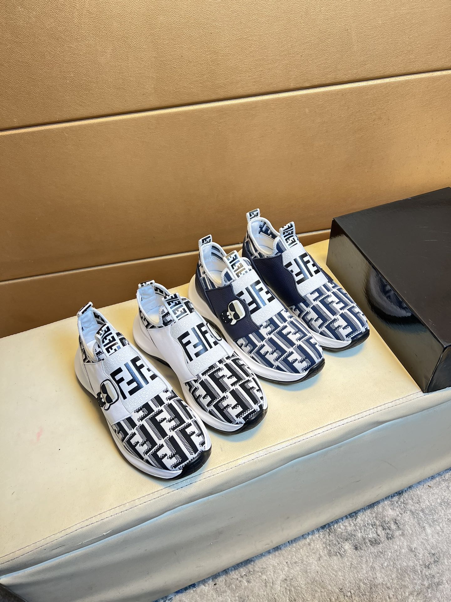 FENDI sneakers 185
