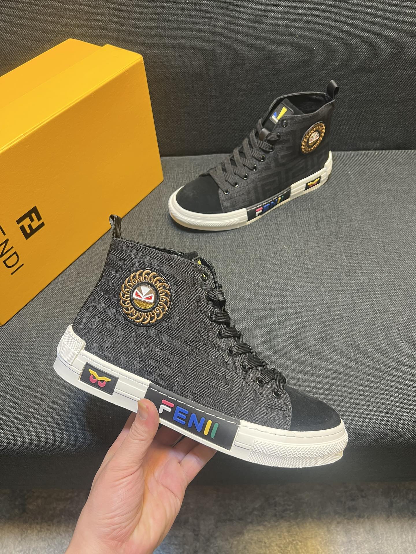FENDI sneakers 195
