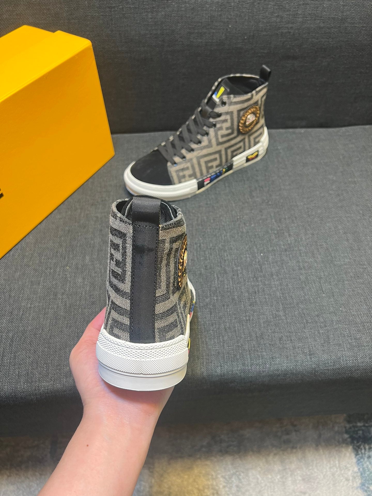 FENDI sneakers 196