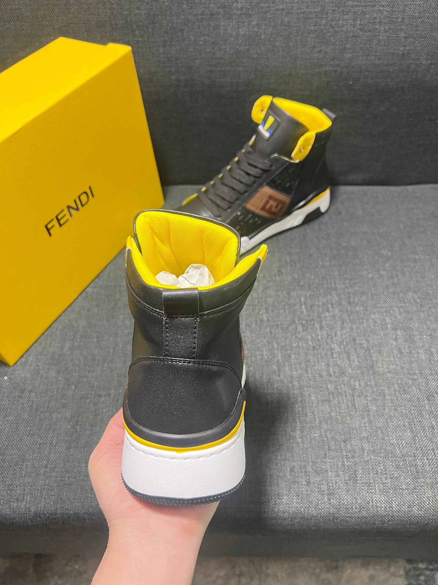 FENDI sneakers 197