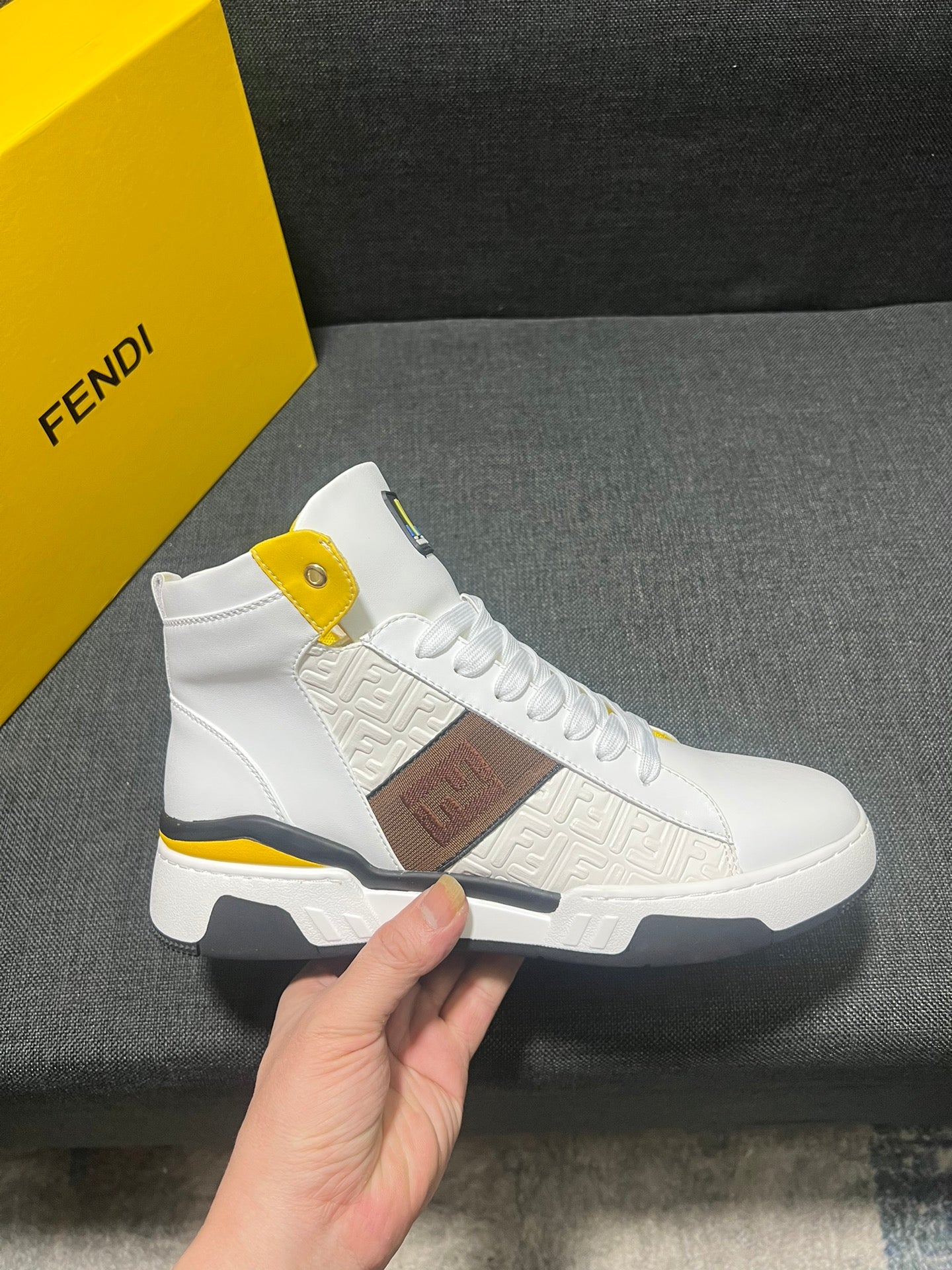 FENDI sneakers 198