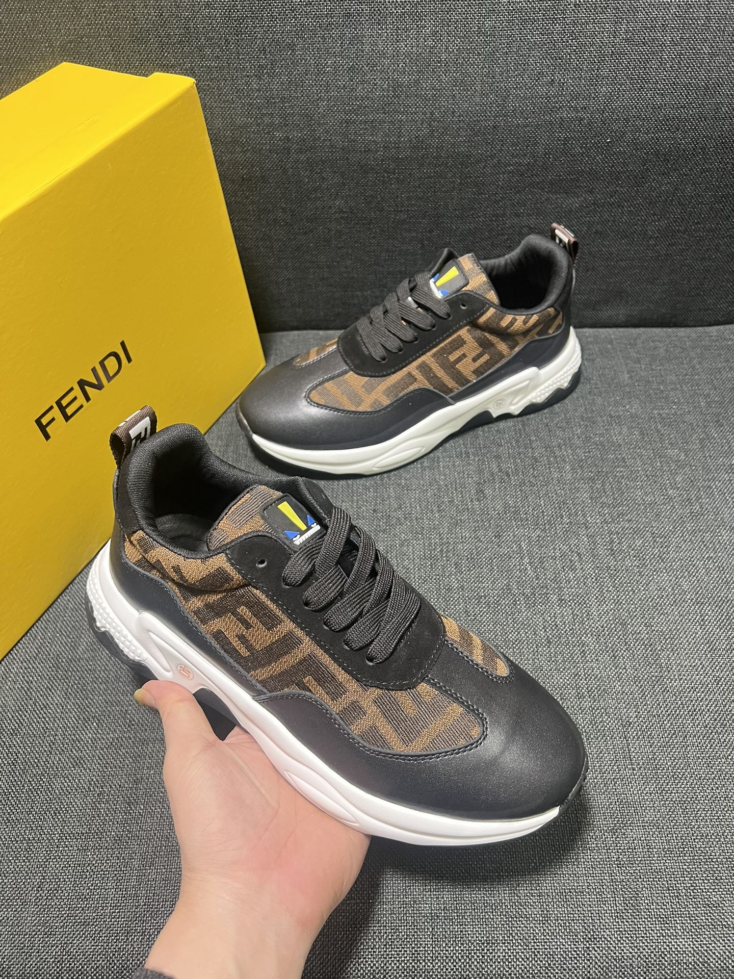 FENDI sneakers 199