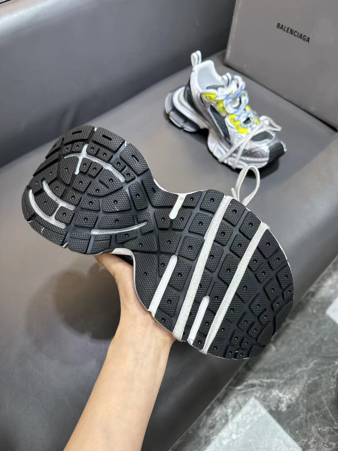 Balenciaga sneakers 186