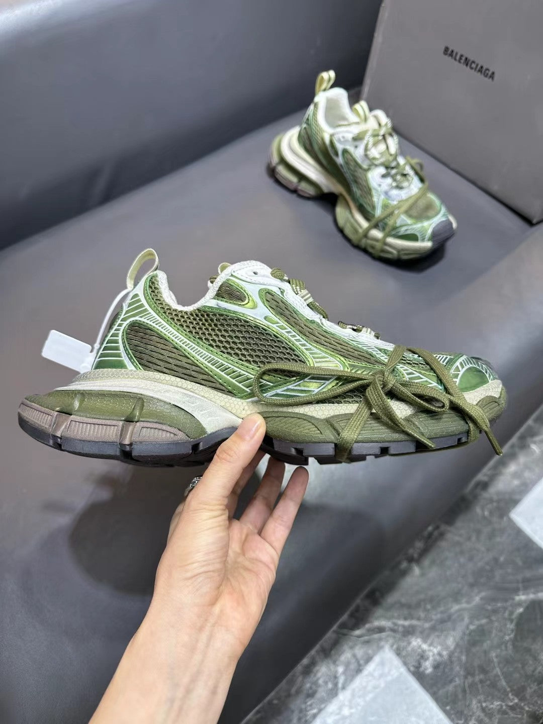 Balenciaga sneakers 187