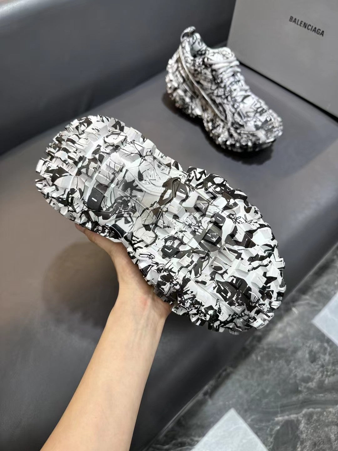 Balenciaga sneakers 190