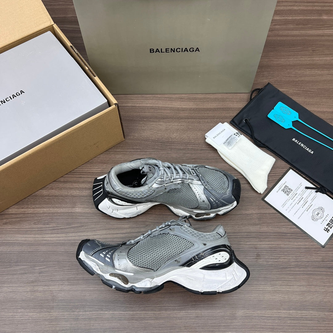 Balenciaga sneakers 192