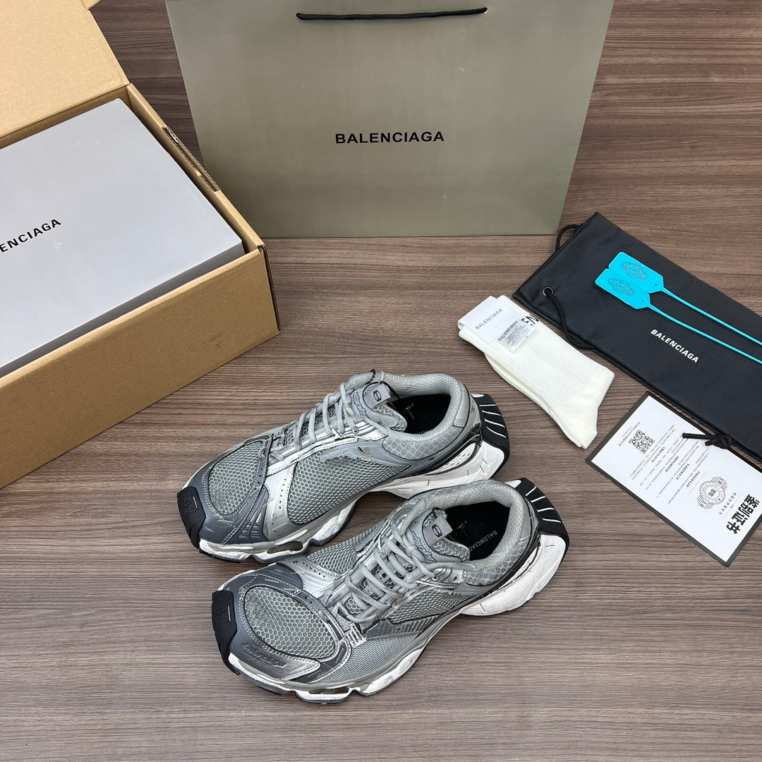 Balenciaga sneakers 192