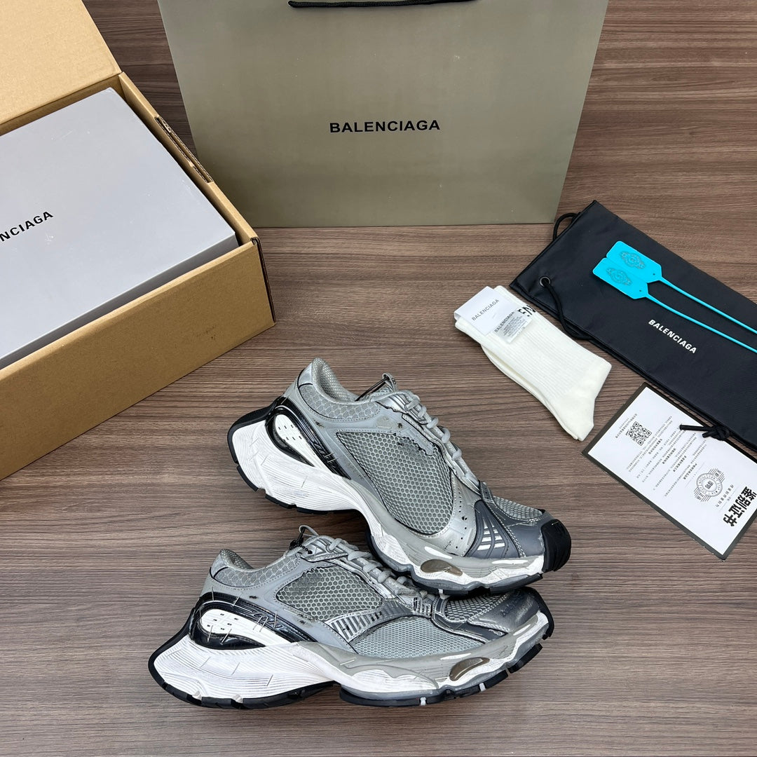 Balenciaga sneakers 192