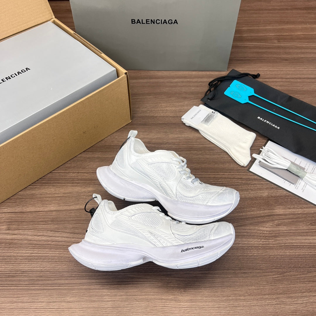 Balenciaga sneakers 196
