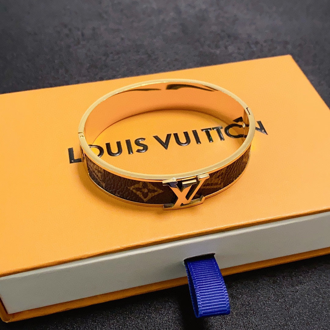 Louis Vuitton Luxury Bracelet | Iconic Elegance & Boutique-Grade Quality 66