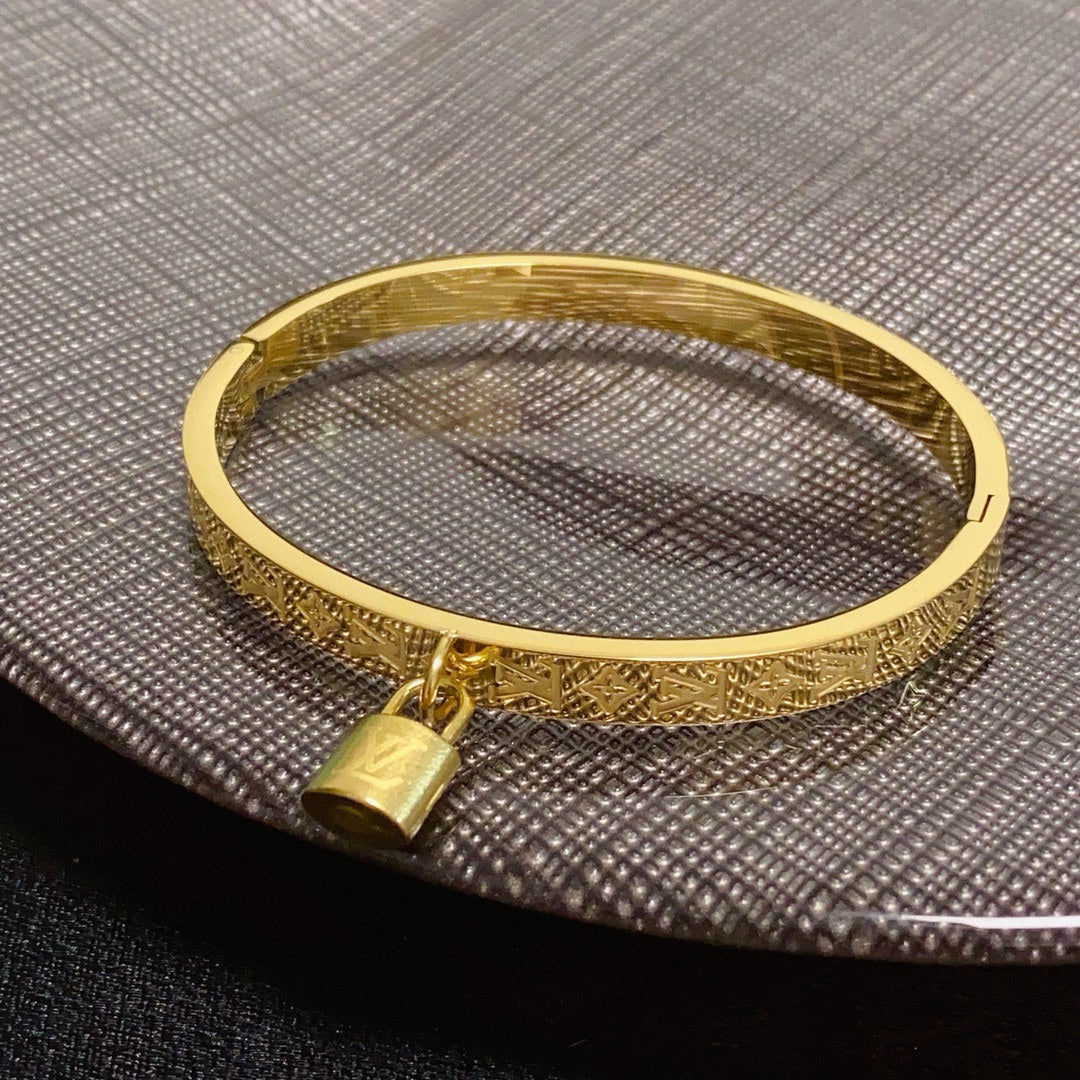 Louis Vuitton Luxury Bracelet | Iconic Elegance & Boutique-Grade Quality 70