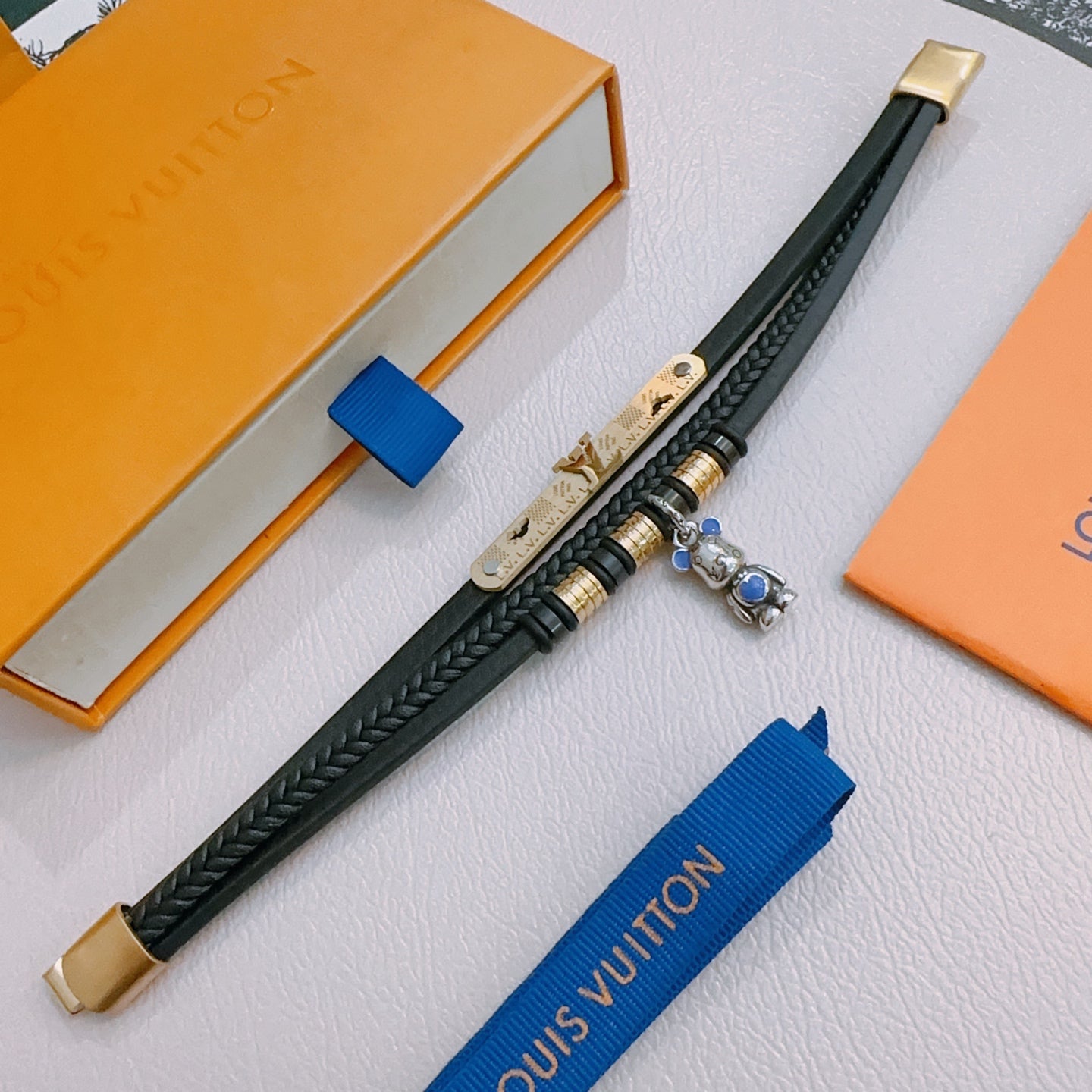 Louis Vuitton Luxury Bracelet | Iconic Elegance & Boutique-Grade Quality 75