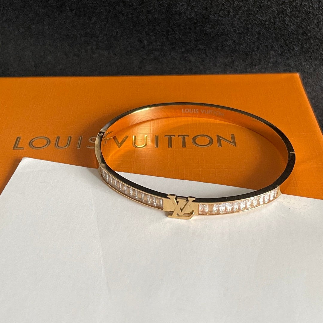 Louis Vuitton Luxury Bracelet | Iconic Elegance & Boutique-Grade Quality 102