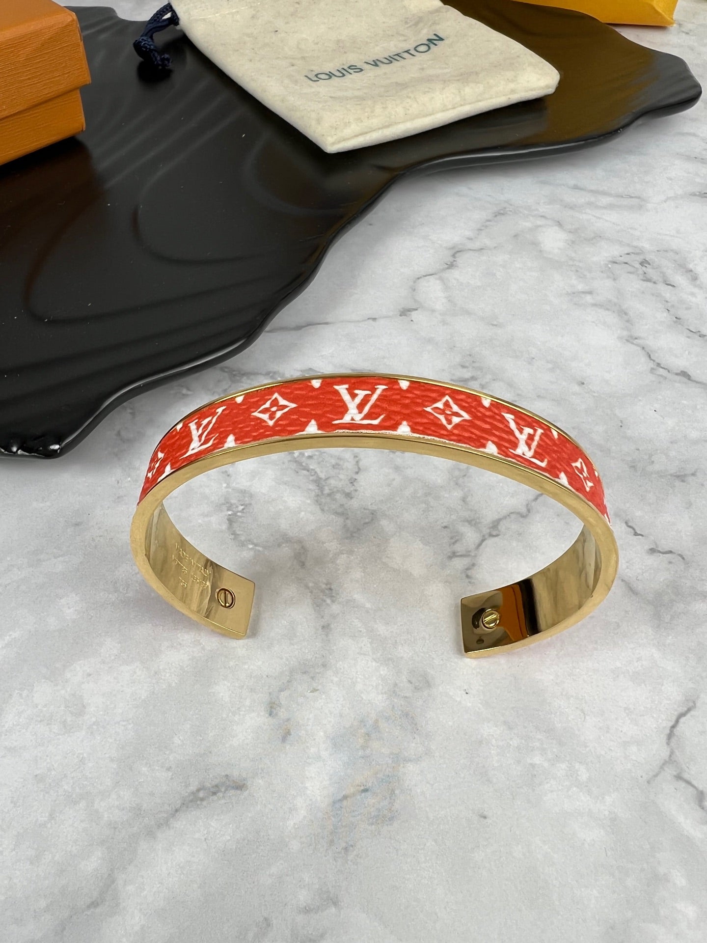Louis Vuitton Luxury Bracelet | Iconic Elegance & Boutique-Grade Quality 104