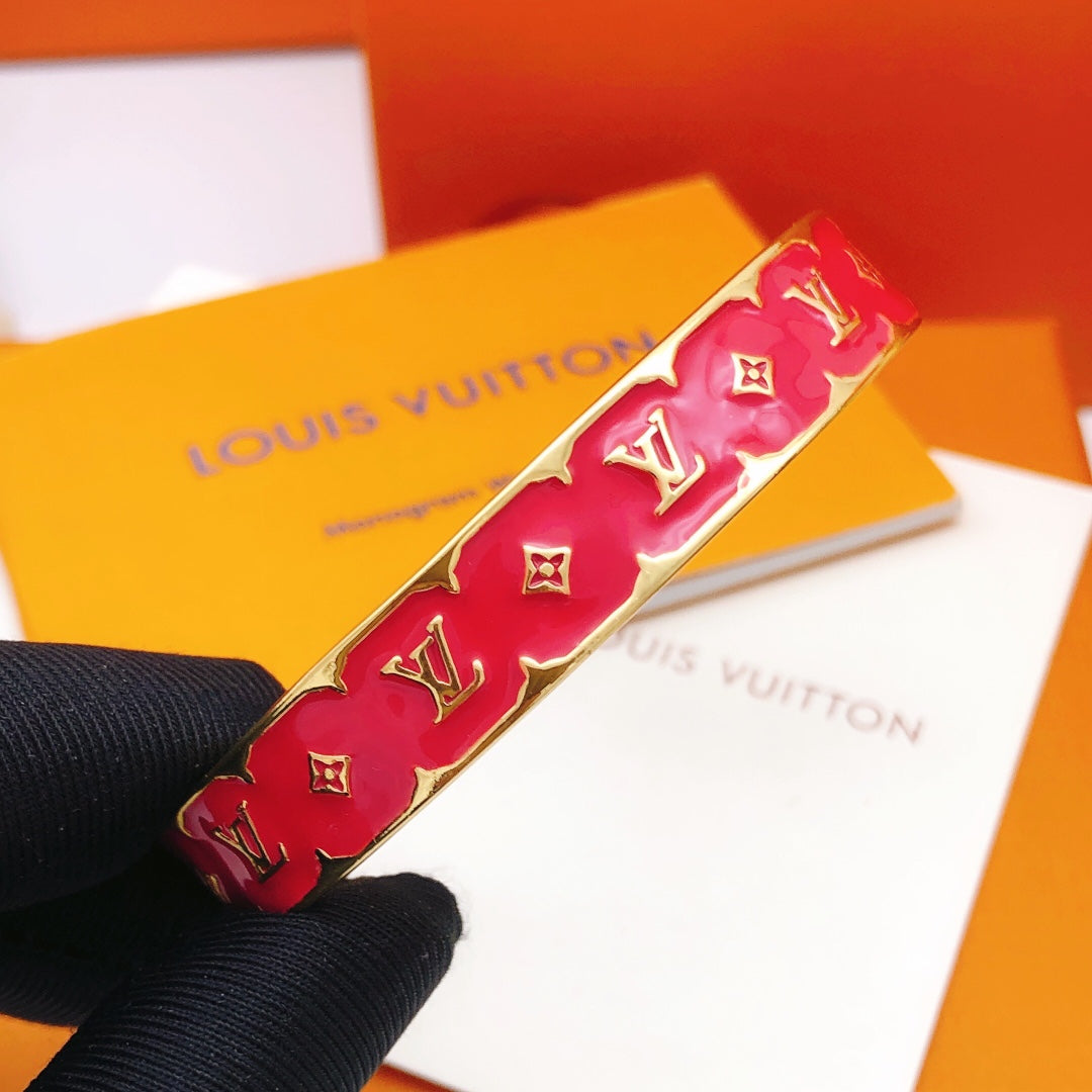 Louis Vuitton Luxury Bracelet | Iconic Elegance & Boutique-Grade Quality 110