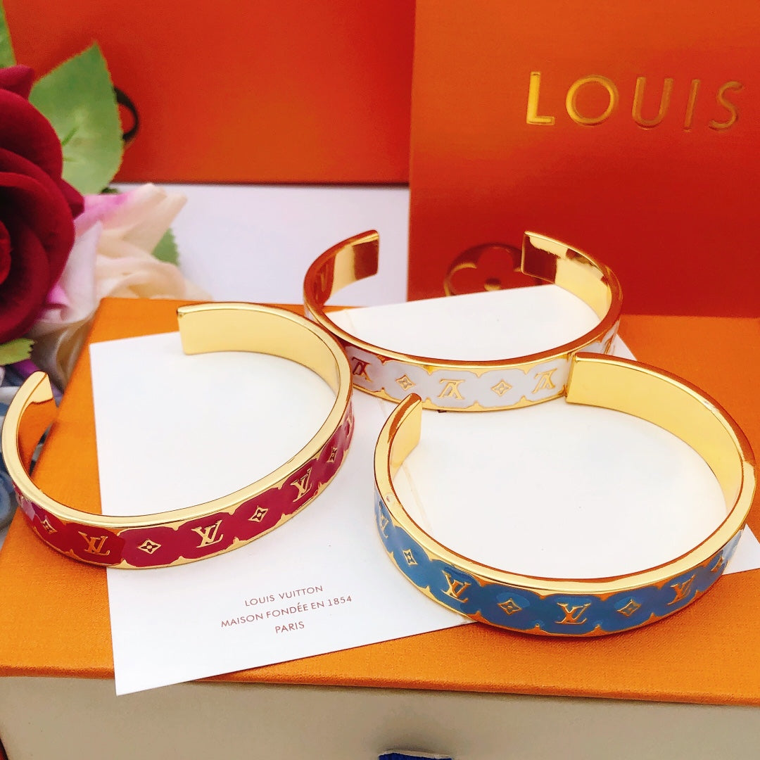 Louis Vuitton Luxury Bracelet | Iconic Elegance & Boutique-Grade Quality 110
