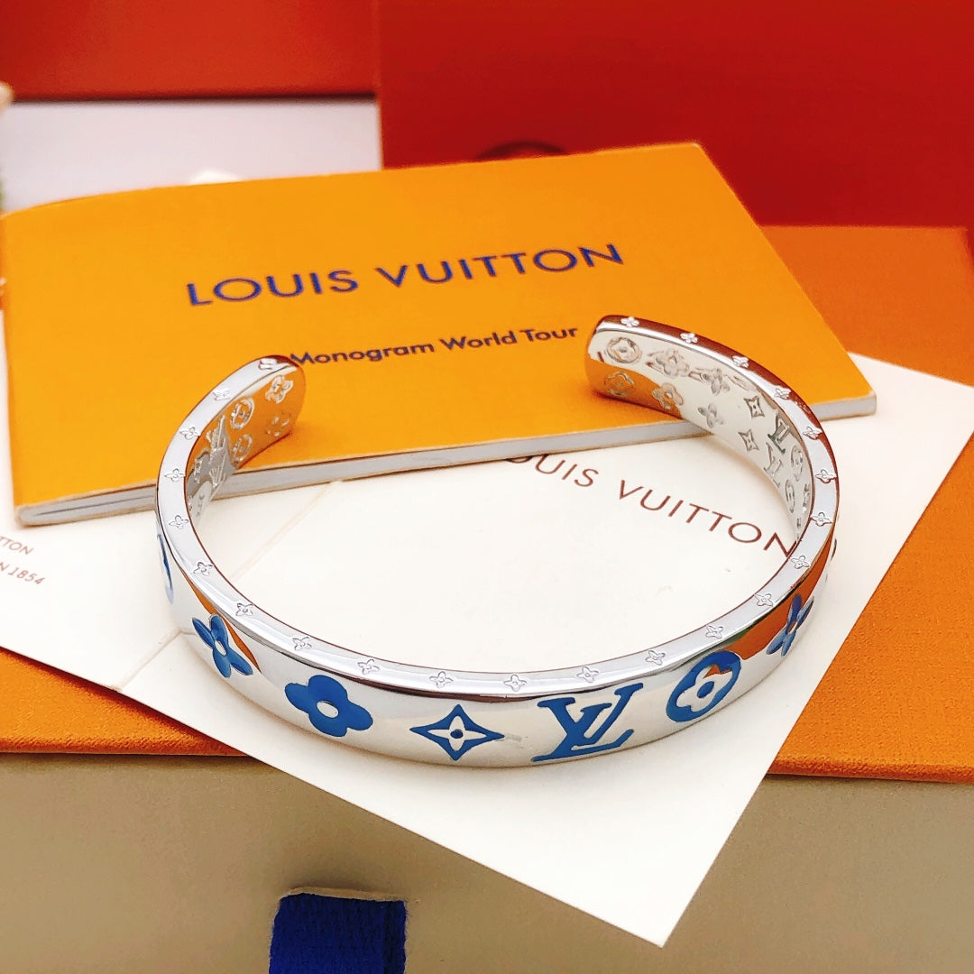 Louis Vuitton Luxury Bracelet | Iconic Elegance & Boutique-Grade Quality 111