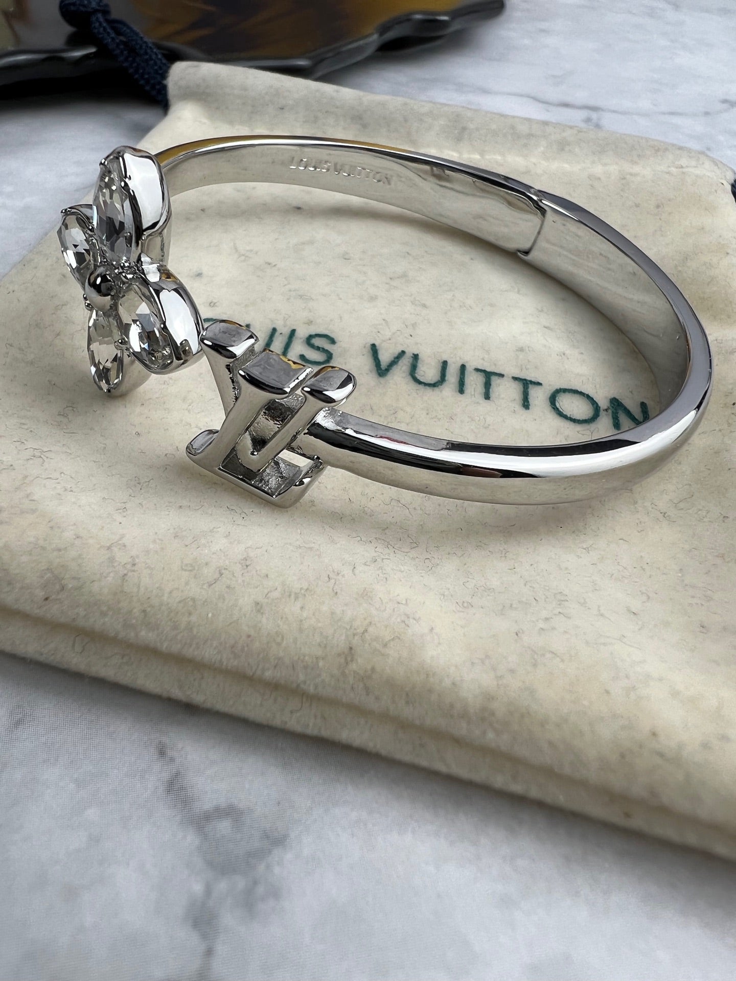 Louis Vuitton Luxury Bracelet | Iconic Elegance & Boutique-Grade Quality 120