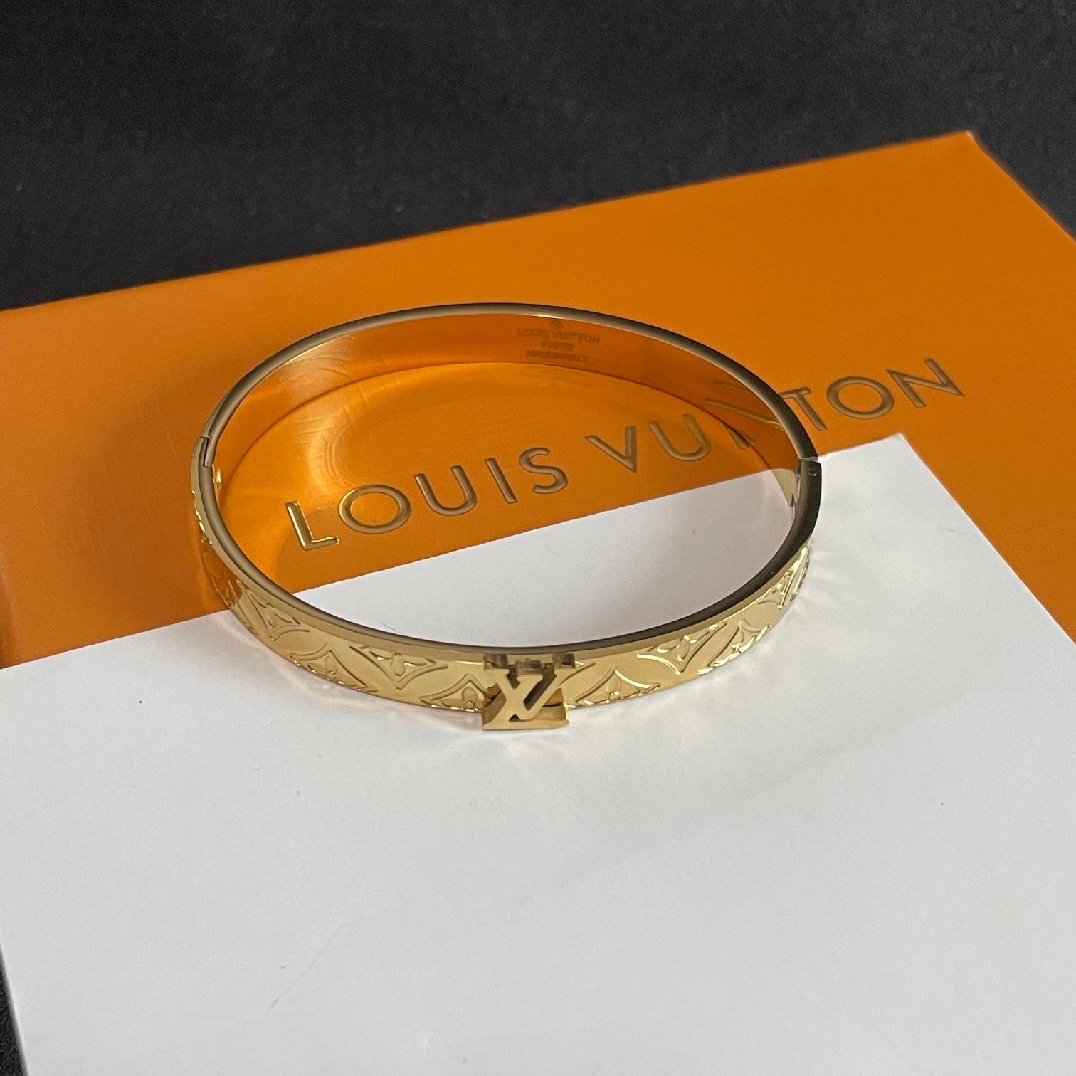 Louis Vuitton Luxury Bracelet | Iconic Elegance & Boutique-Grade Quality 132
