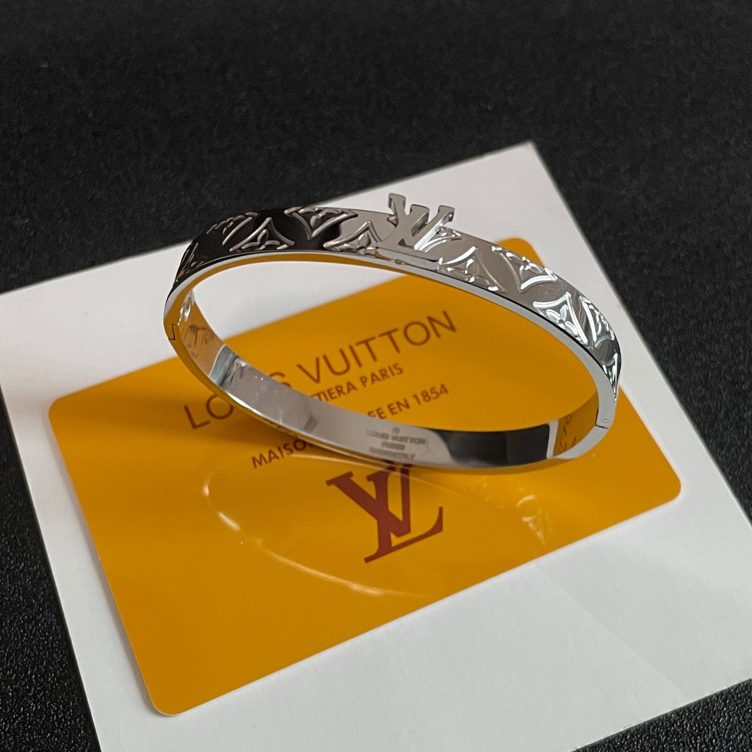 Louis Vuitton Luxury Bracelet | Iconic Elegance & Boutique-Grade Quality 133