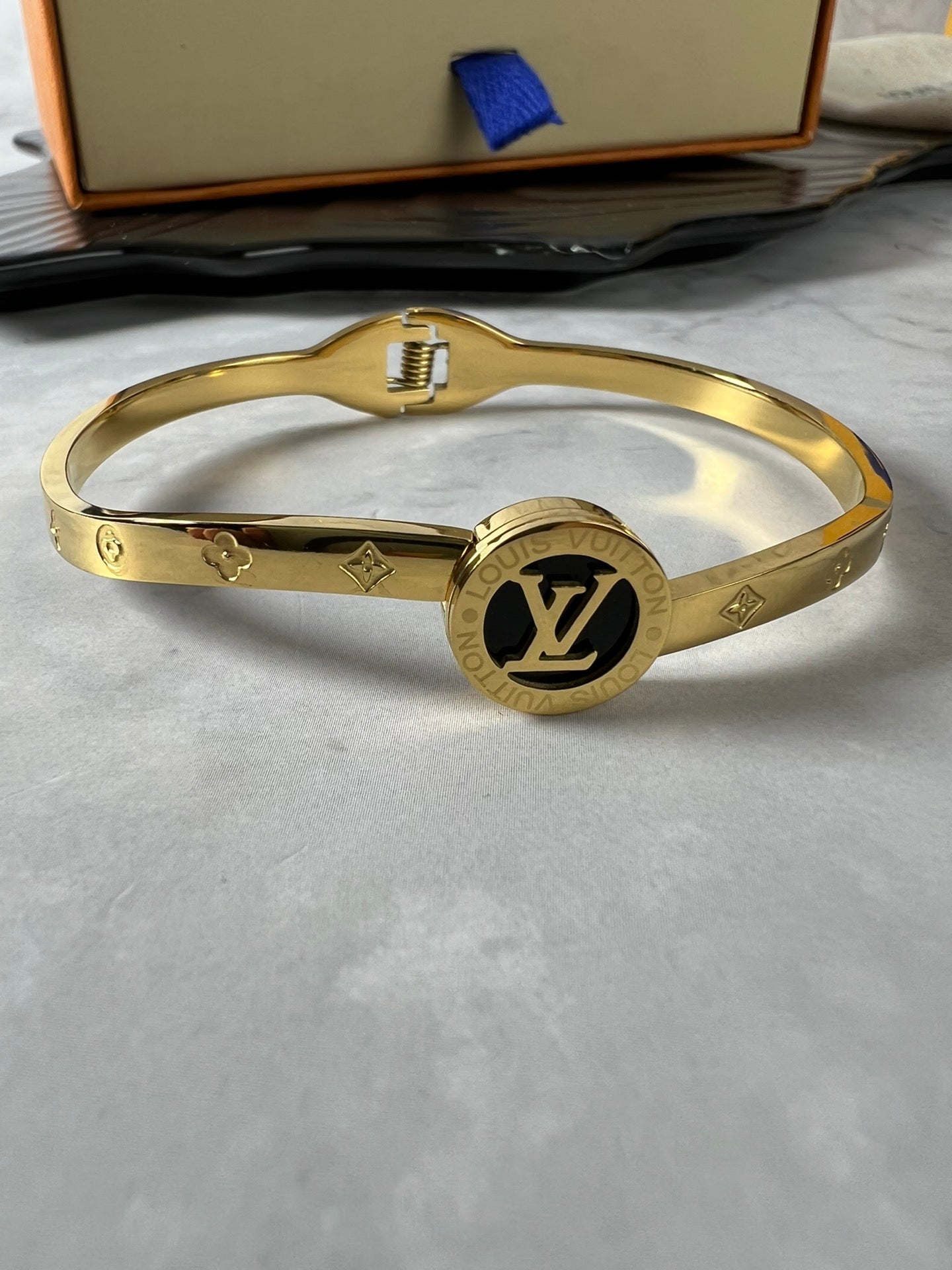 Louis Vuitton Luxury Bracelet | Iconic Elegance & Boutique-Grade Quality 138