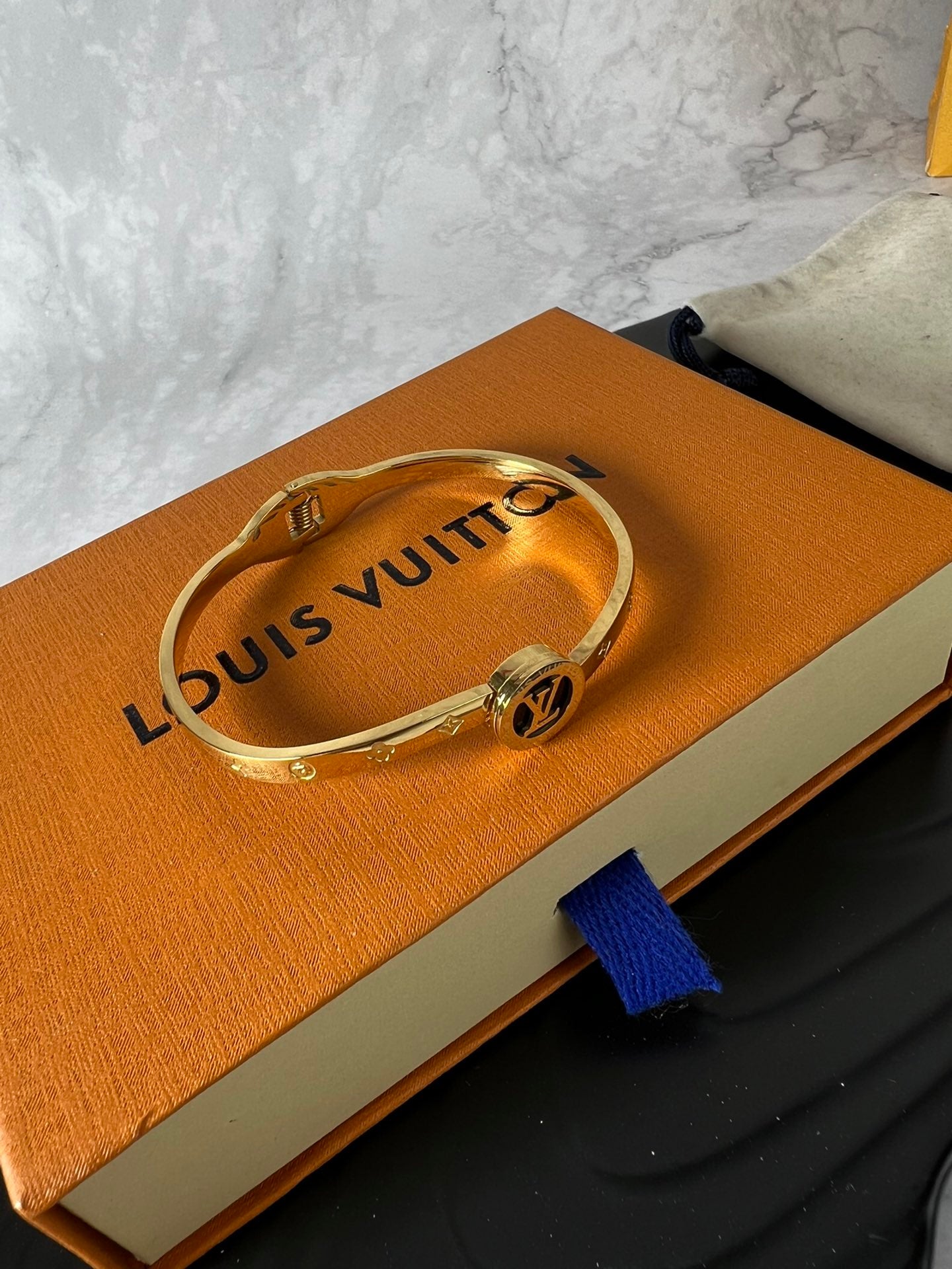 Louis Vuitton Luxury Bracelet | Iconic Elegance & Boutique-Grade Quality 138
