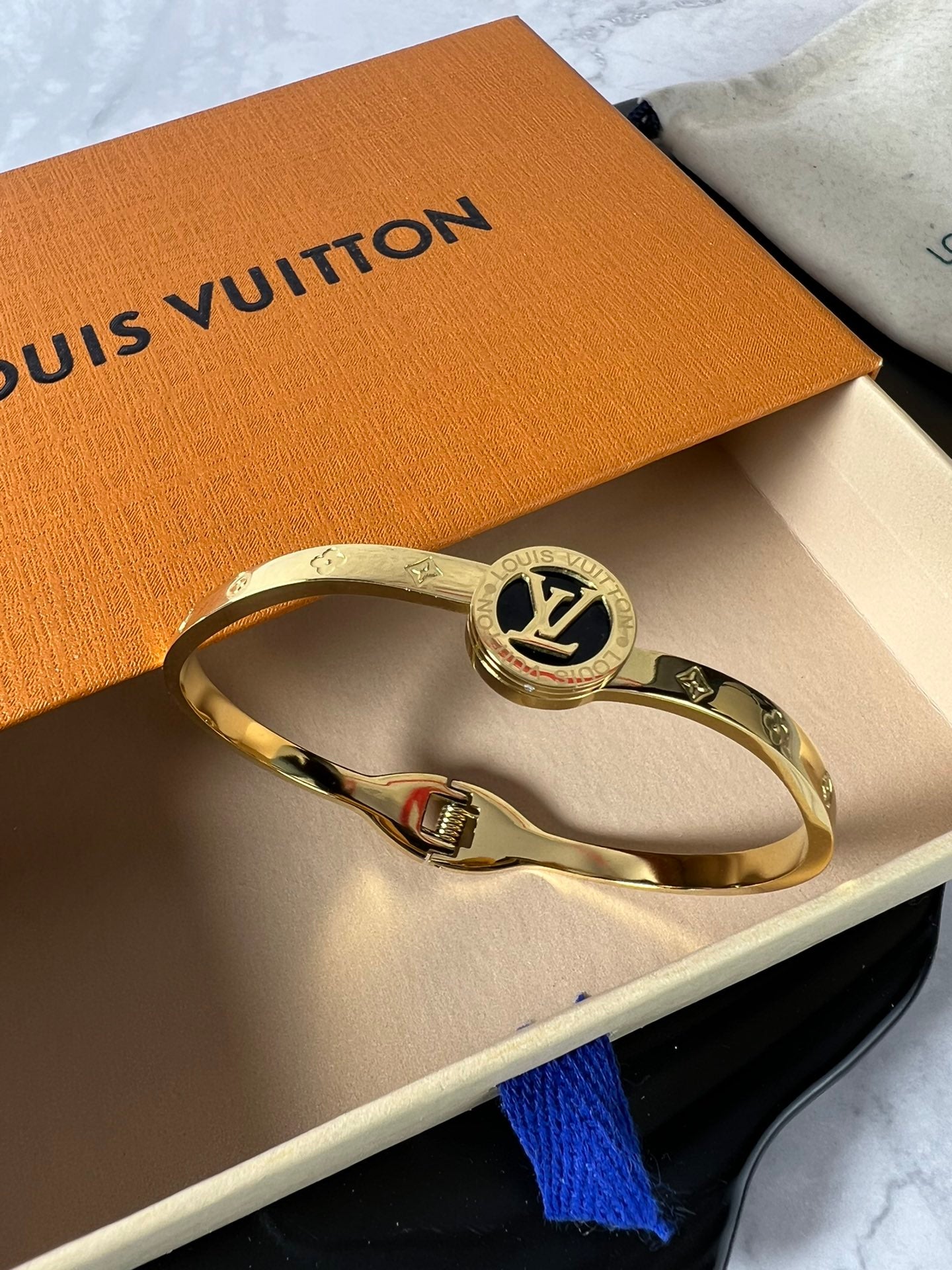 Louis Vuitton Luxury Bracelet | Iconic Elegance & Boutique-Grade Quality 138