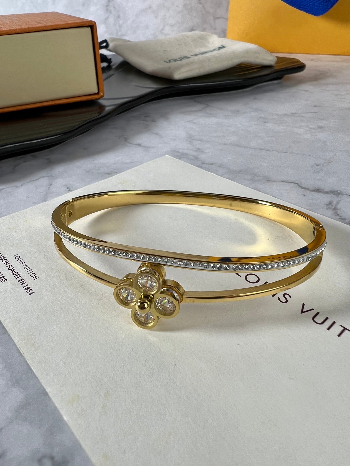 Louis Vuitton Luxury Bracelet | Iconic Elegance & Boutique-Grade Quality 141