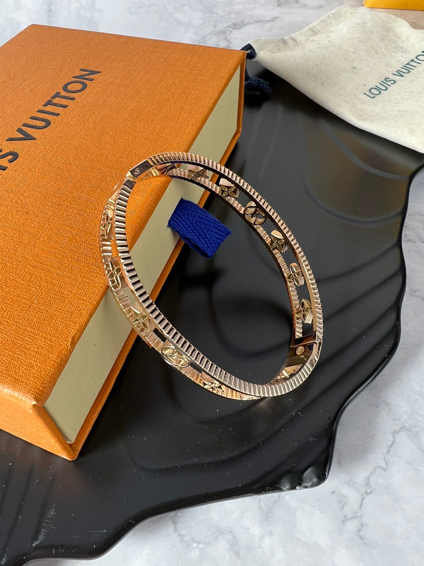 Louis Vuitton Luxury Bracelet | Iconic Elegance & Boutique-Grade Quality 143