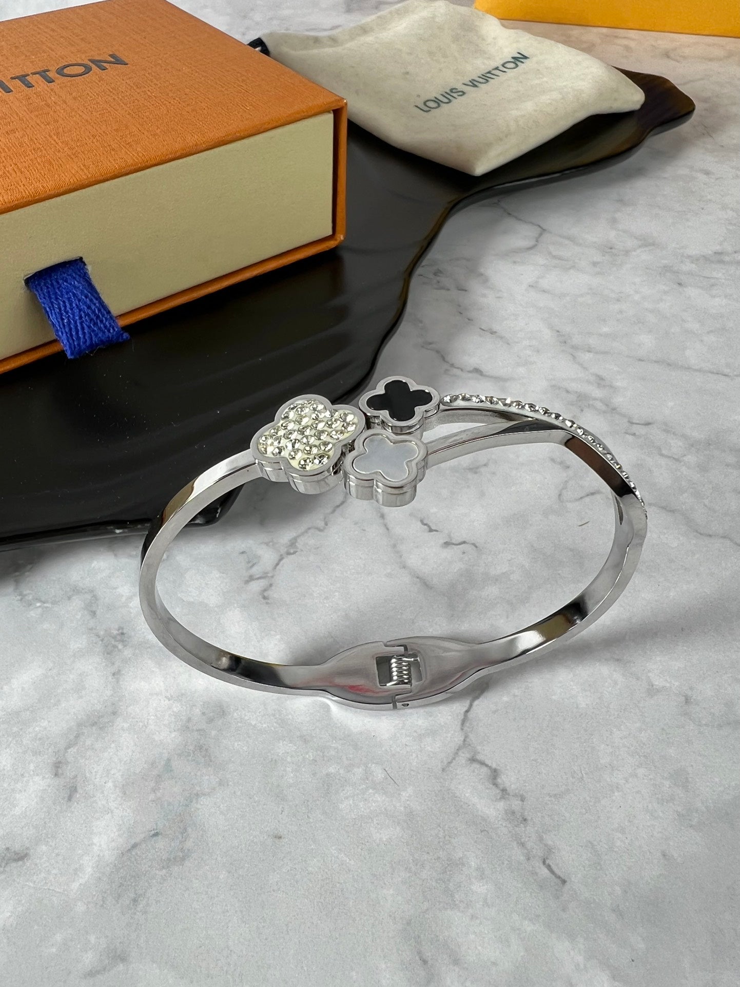 Louis Vuitton Luxury Bracelet | Iconic Elegance & Boutique-Grade Quality 145