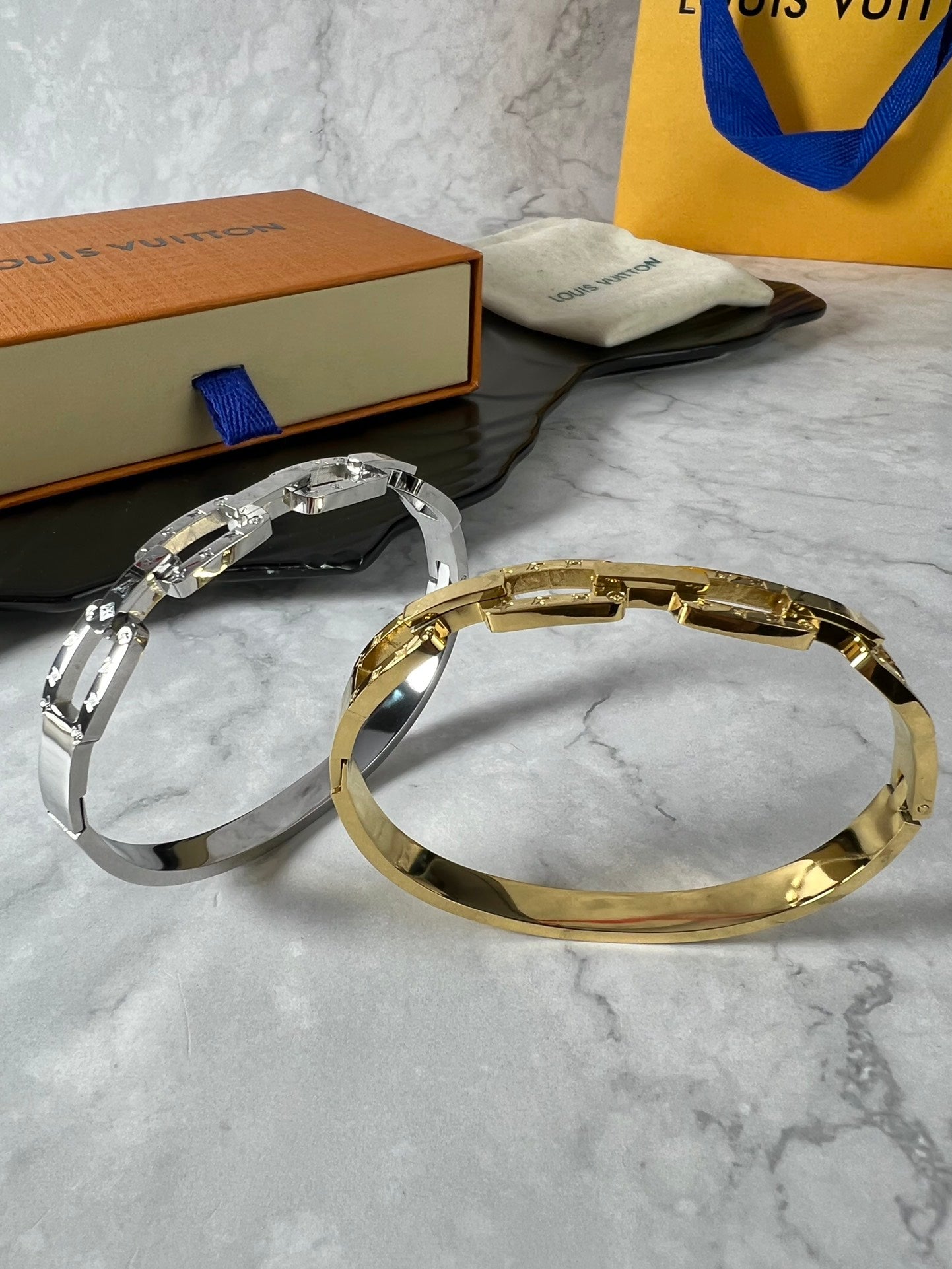 Louis Vuitton Luxury Bracelet | Iconic Elegance & Boutique-Grade Quality 146