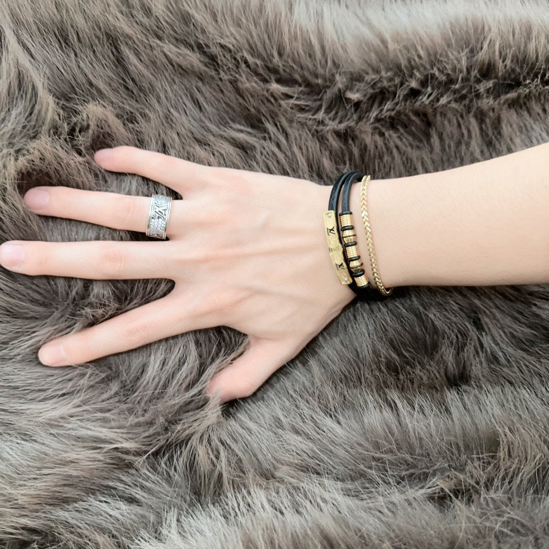 Louis Vuitton Luxury Bracelet | Iconic Elegance & Boutique-Grade Quality 150