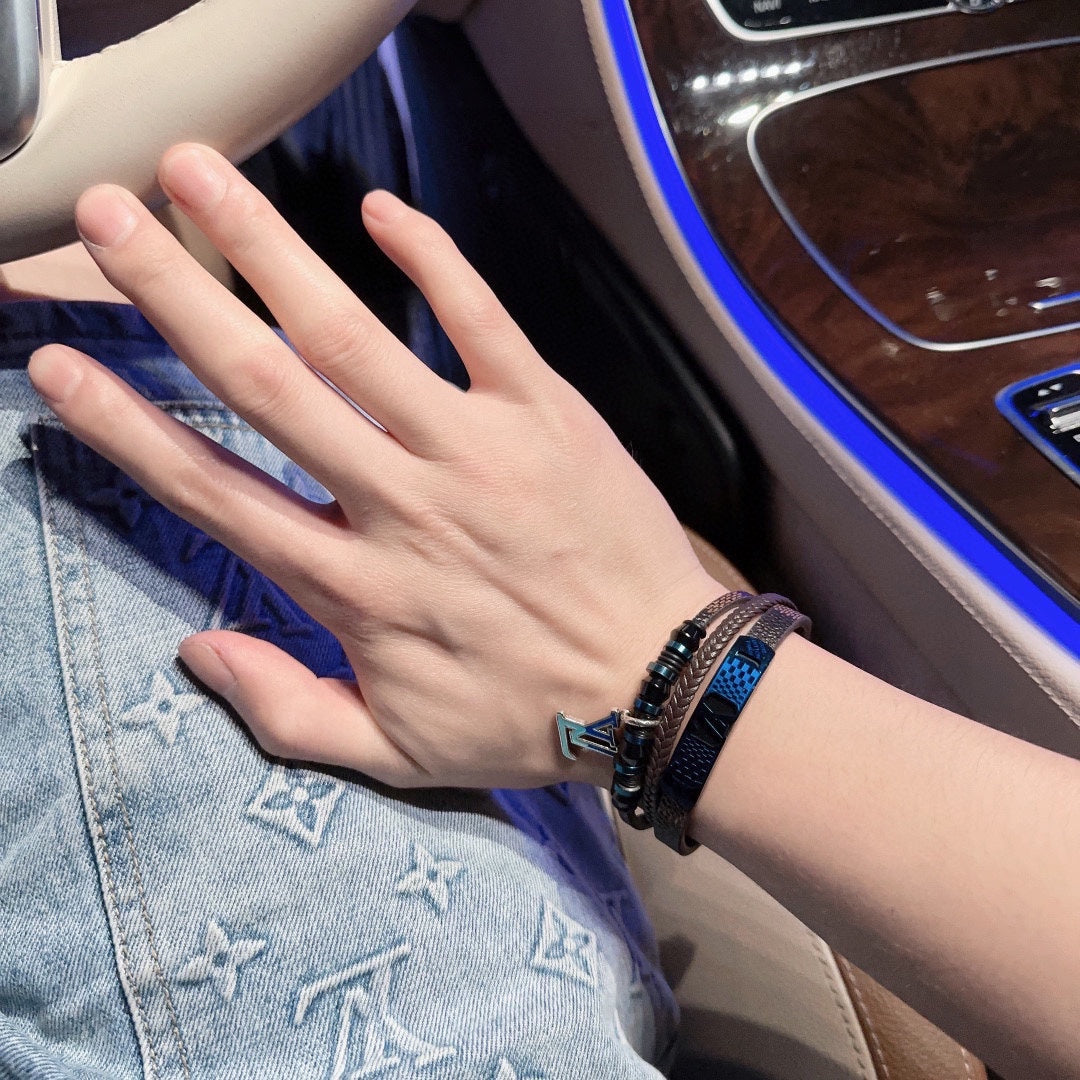 Louis Vuitton Luxury Bracelet | Iconic Elegance & Boutique-Grade Quality 152