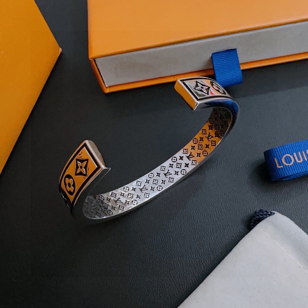 Louis Vuitton Luxury Bracelet | Iconic Elegance & Boutique-Grade Quality 155