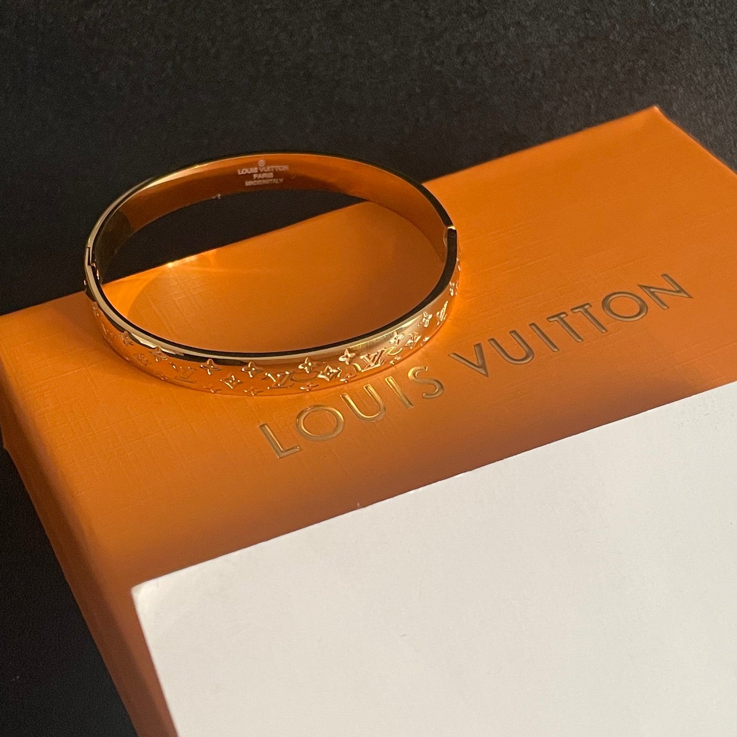 Louis Vuitton Luxury Bracelet | Iconic Elegance & Boutique-Grade Quality 158