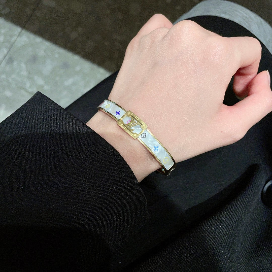 Louis Vuitton Luxury Bracelet | Iconic Elegance & Boutique-Grade Quality 159