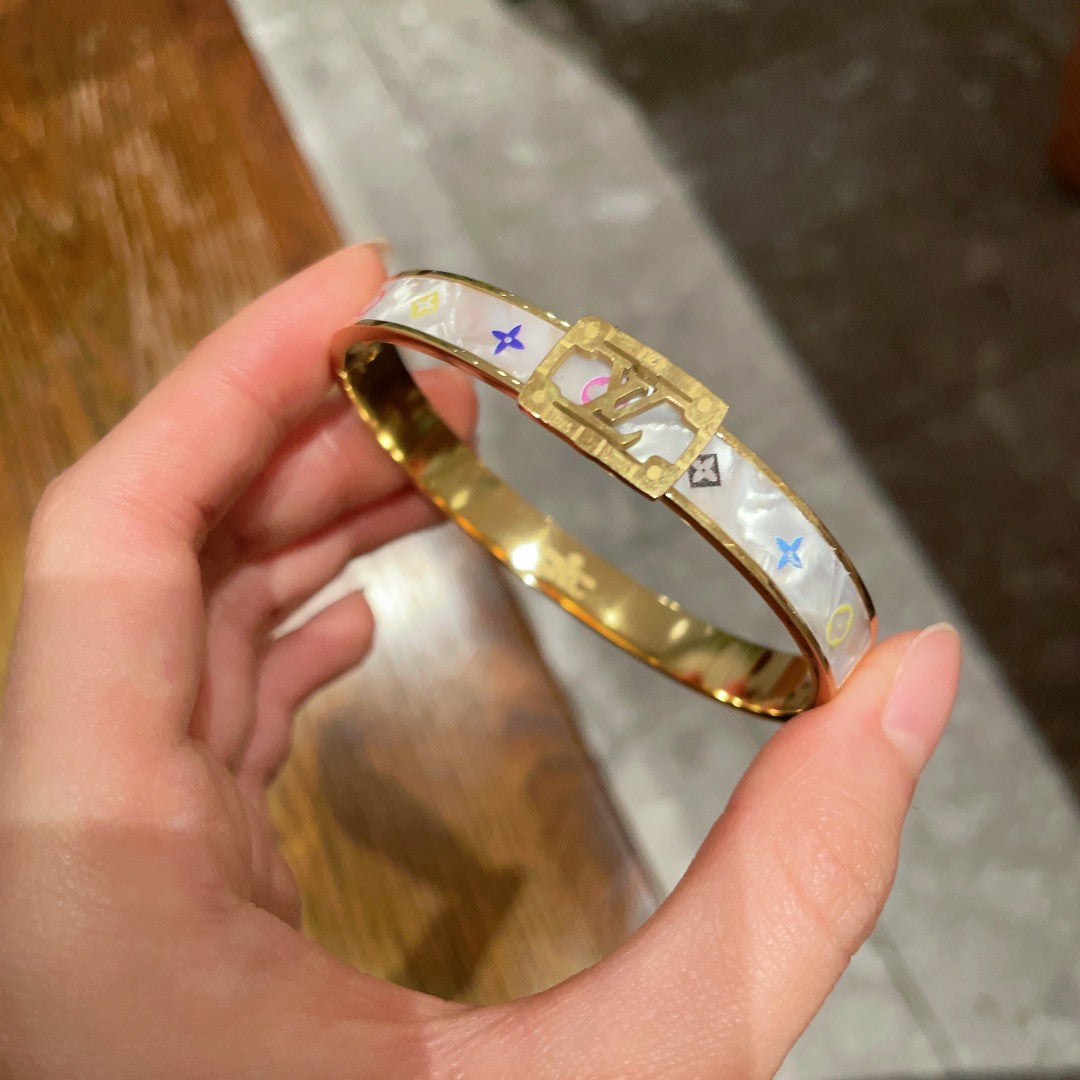 Louis Vuitton Luxury Bracelet | Iconic Elegance & Boutique-Grade Quality 159