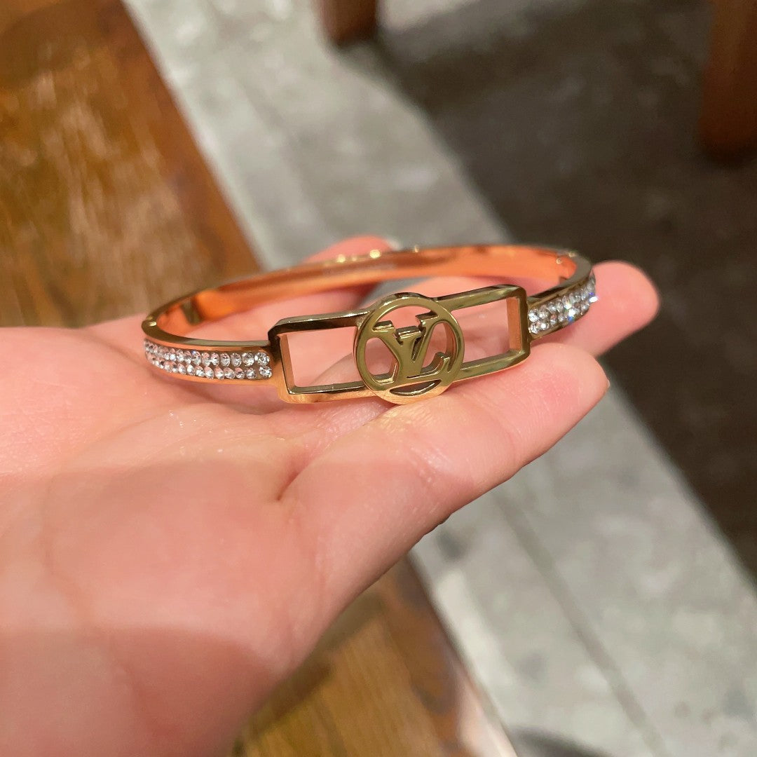 Louis Vuitton Luxury Bracelet | Iconic Elegance & Boutique-Grade Quality 160