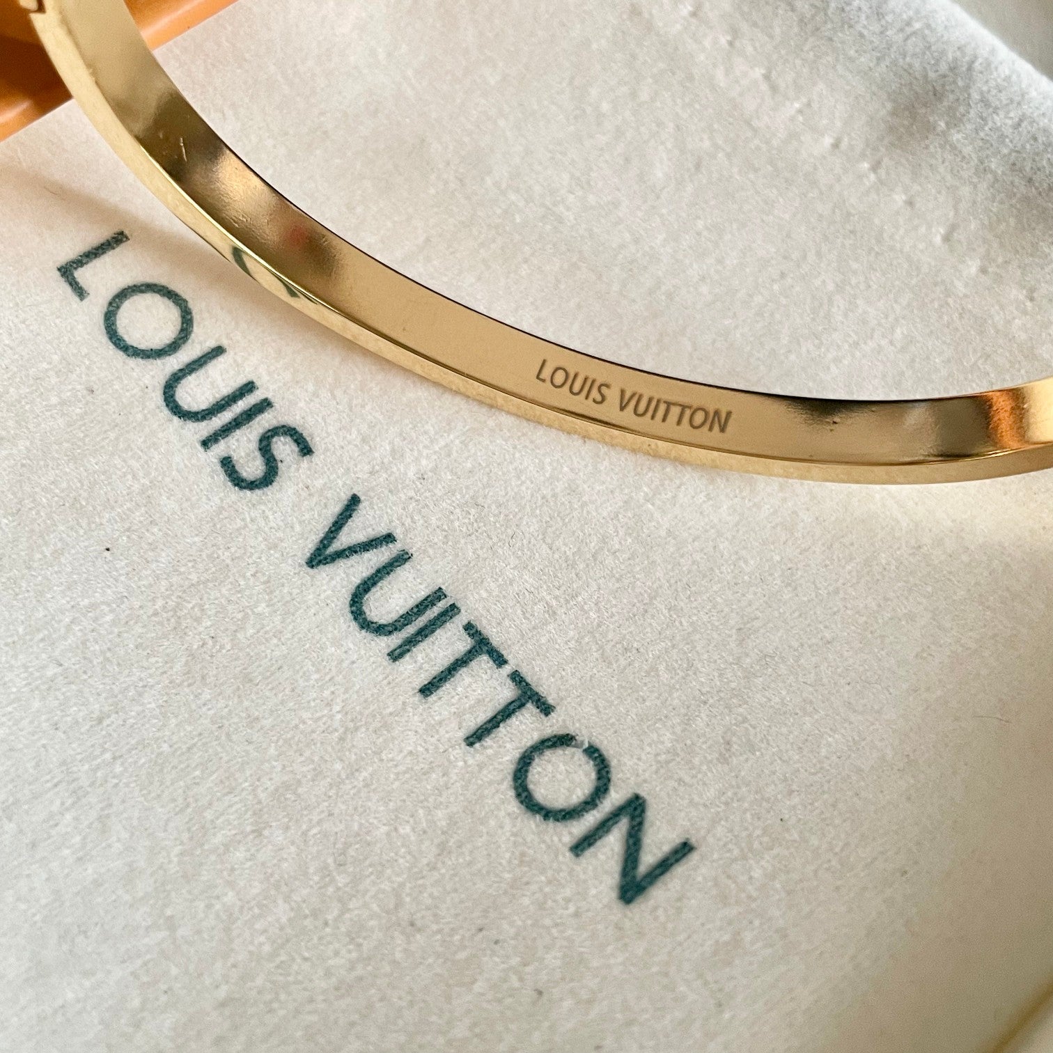 Louis Vuitton Luxury Bracelet | Iconic Elegance & Boutique-Grade Quality 160