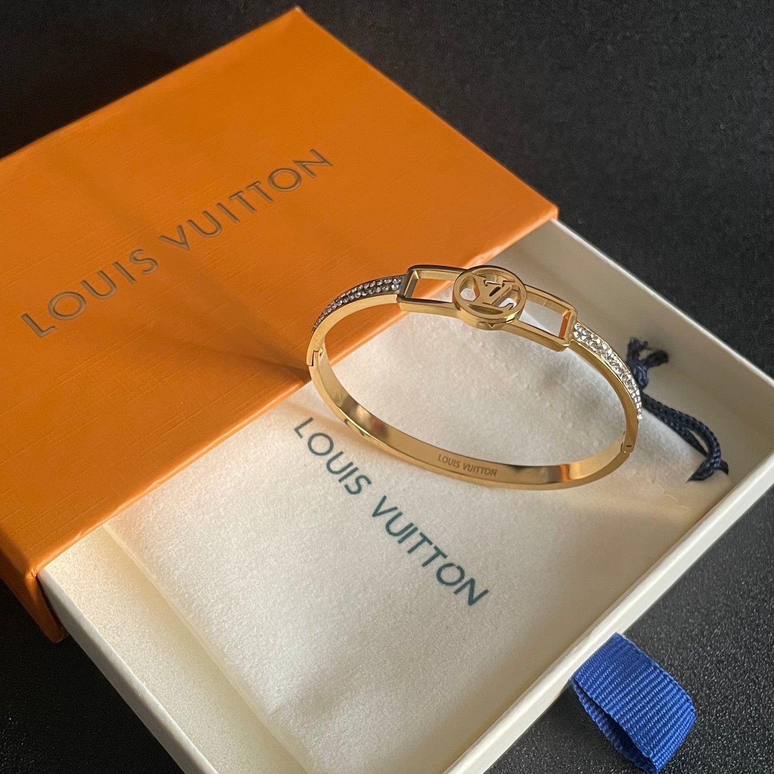 Louis Vuitton Luxury Bracelet | Iconic Elegance & Boutique-Grade Quality 160