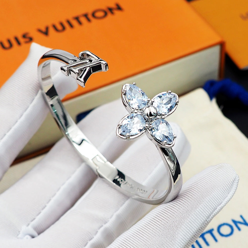 Louis Vuitton Luxury Bracelet | Iconic Elegance & Boutique-Grade Quality 163